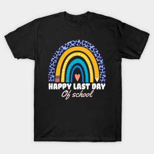 Happy Last Day of School Boho Leopard Rainbow Teachers Gift T-Shirt